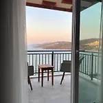Front Apartamento