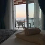 Front Apartamento