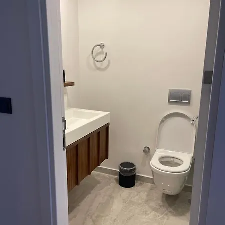 Front * بوغازيتْشي